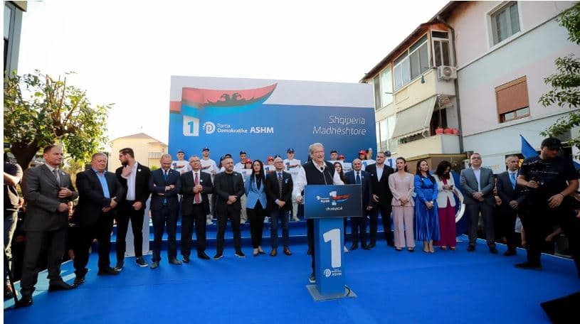 Berisha prezanton kandidatët për deputetë të Fushë-Krujës