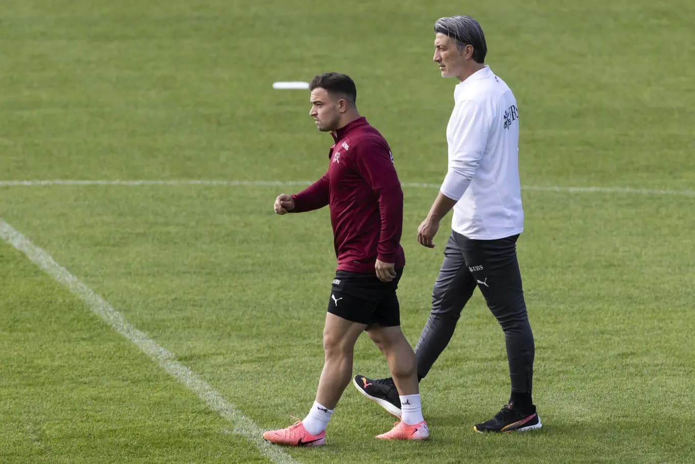 Shaqiri e Yakini s’flasin mes vete, por hedhin kunja ndaj njëri-tjetrit