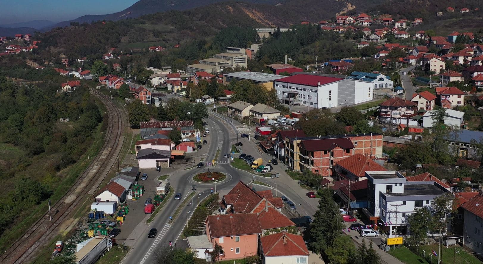 Vidhen vegla pune dhe derivate nga një garazh në Leposaviq