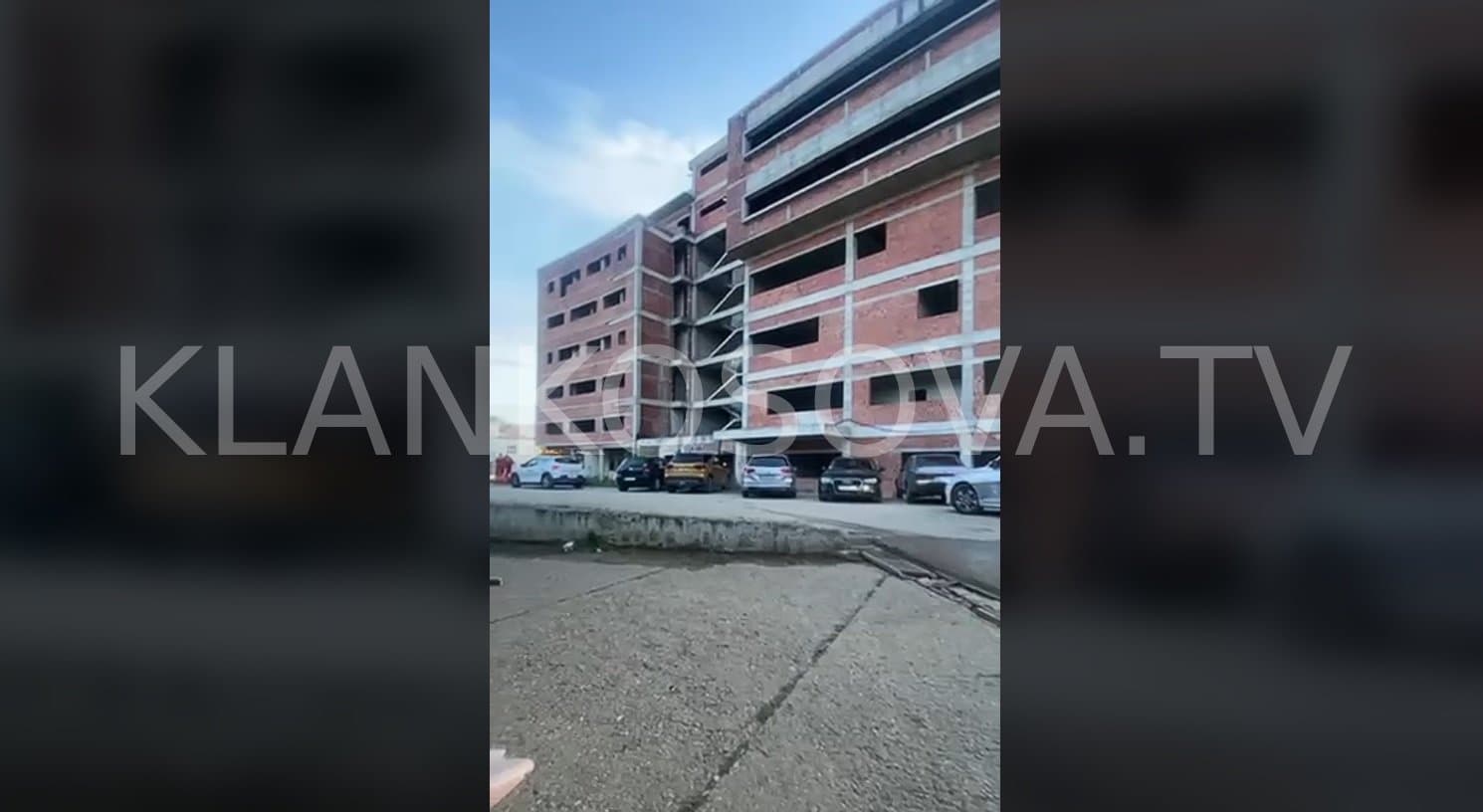 Dyshohet për një trup të pajetë në një objekt të QKUK-së (VIDEO)
