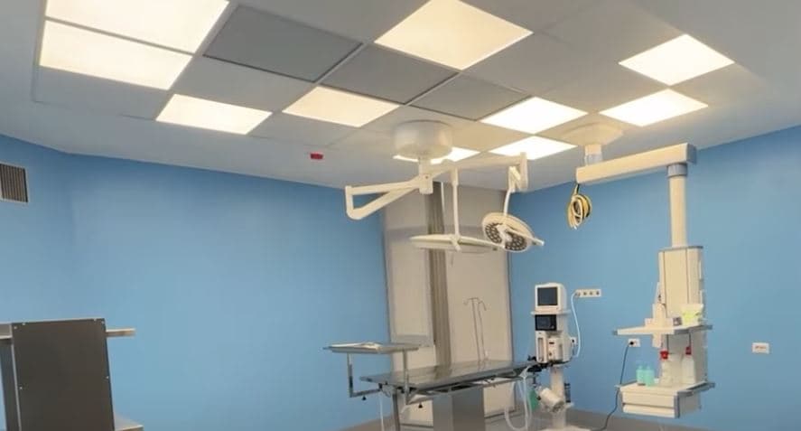 Hapet spitali i parë veterinar në Tiranë