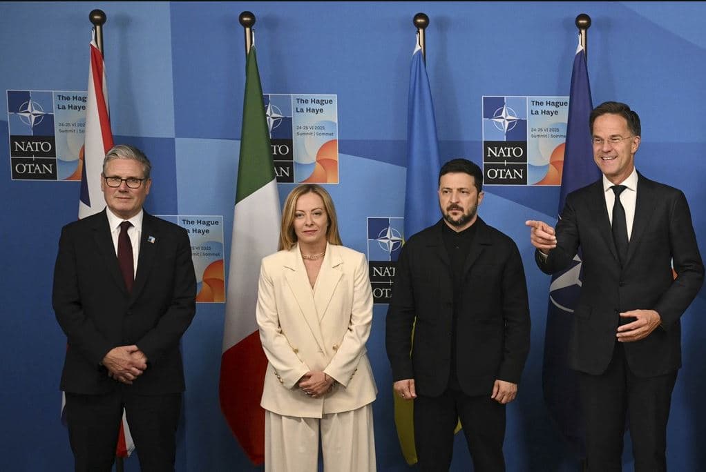 Aleatët e NATO-s takohen me Zelenskyn teksa Samiti i Hagës përfundon