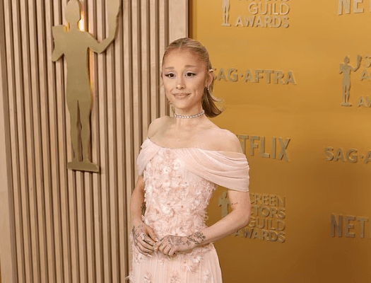 Ariana Grande humb personin e dashur të familjes