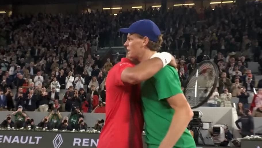 Numri një ia ka “ngrënë orën” Gjokoviqit, e mposht pastër në Roland Garros