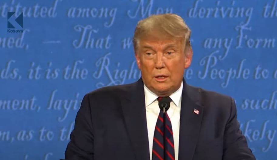 Pretendimi i çuditshëm - Trump: Biden ka vdekur, e zëvendëson kloni (VIDEO)