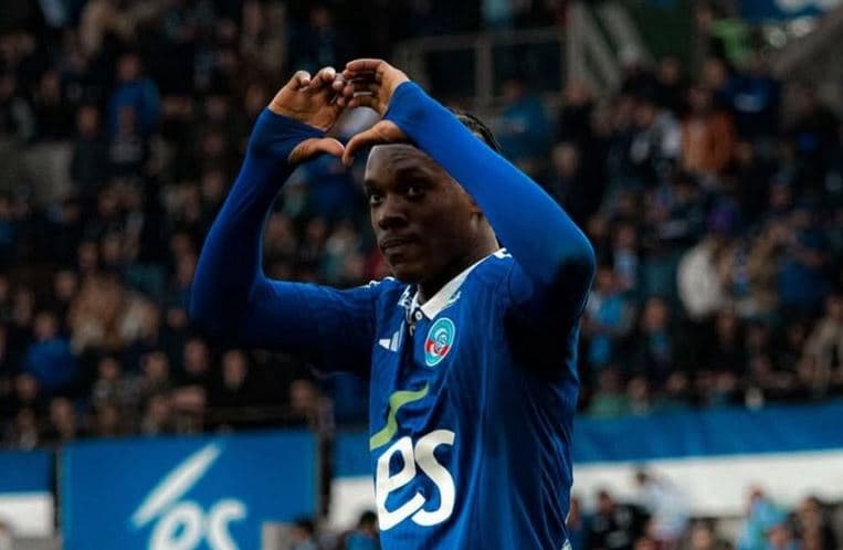Chelsea godet sërish, transferon sulmuesin e dalluar të Ligue 1
