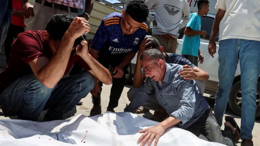 Sulmi izraelit në tregun e Gazës vret 18 palestinezë