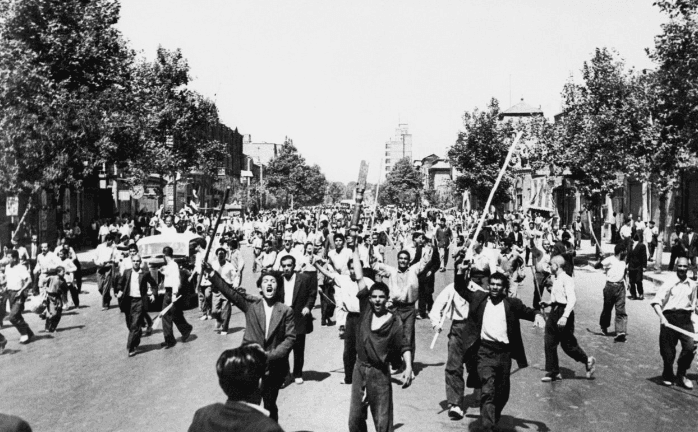 SHBA ka rrëzuar një qeveri iraniane më parë, kjo është historia