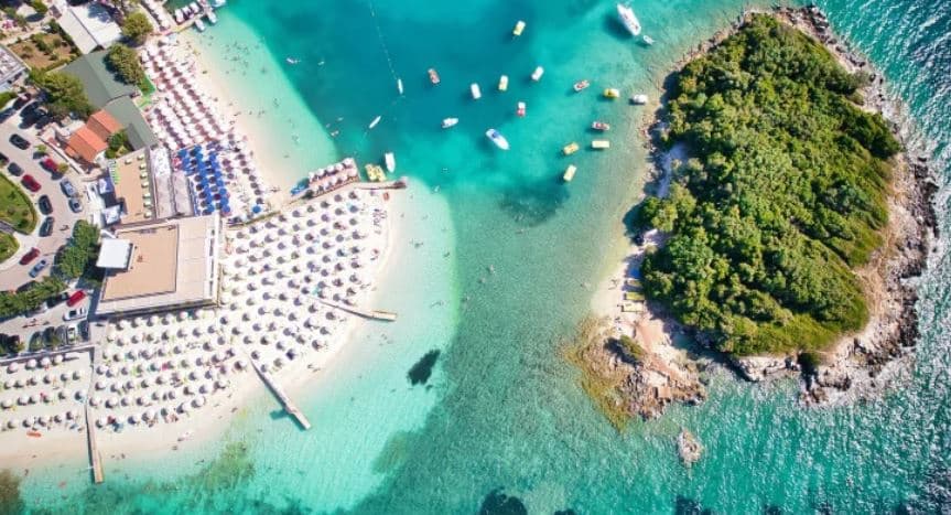 Shqipëria përgatitet të presë 30 milionë turistë deri në vitin 2030