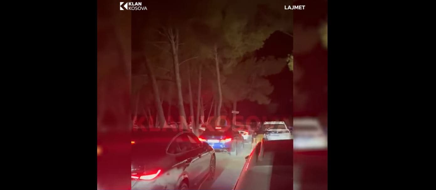 Fluksi i madh shkakton kolona në Shëngjin (VIDEO)