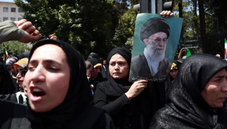 Irani përjashton bisedime të reja bërthamore derisa të ndalen sulmet