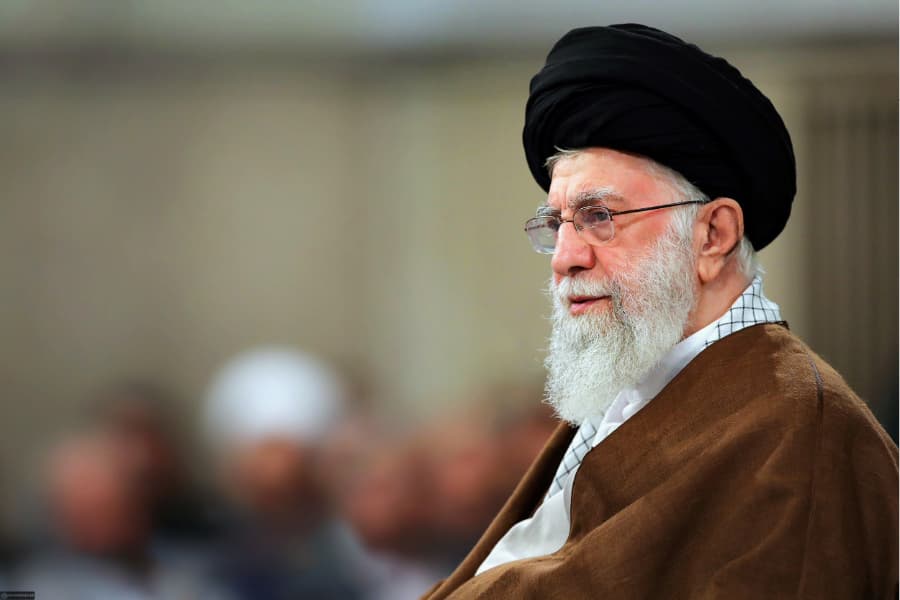 Izraeli po “ndëshkohet tani”, thotë udhëheqësi suprem iranian