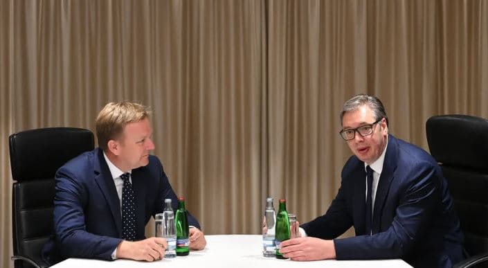 Vuçiqi e takon Sorensenin në Pragë, i flet për dialogun dhe Asociacionin