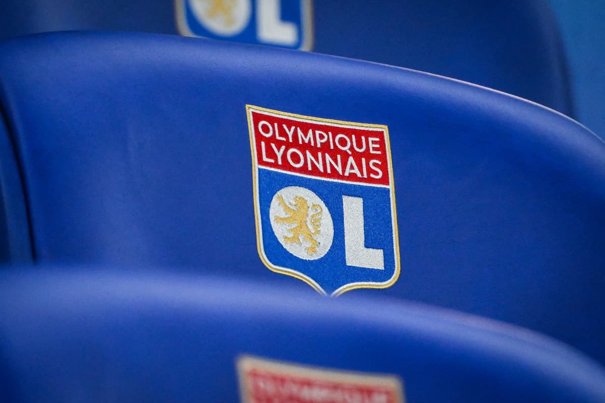 Lyoni shmang rënien nga Ligue 1