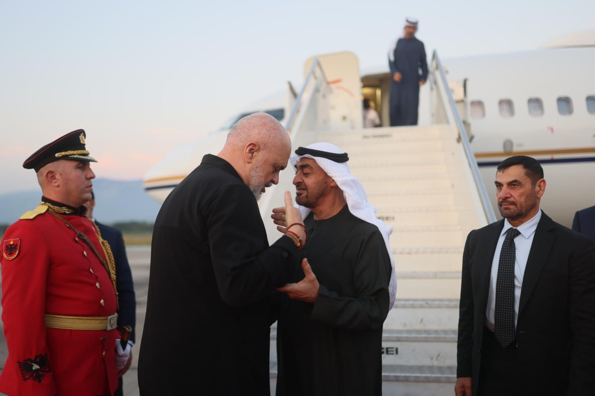 Presidenti i Emirateve të Bashkuara nis vizitën zyrtare në Shqipëri
