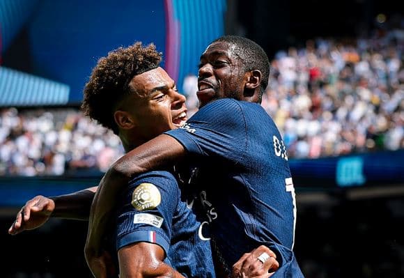 PSG-ja në finale të Botërorit pasi dërrmon Realin