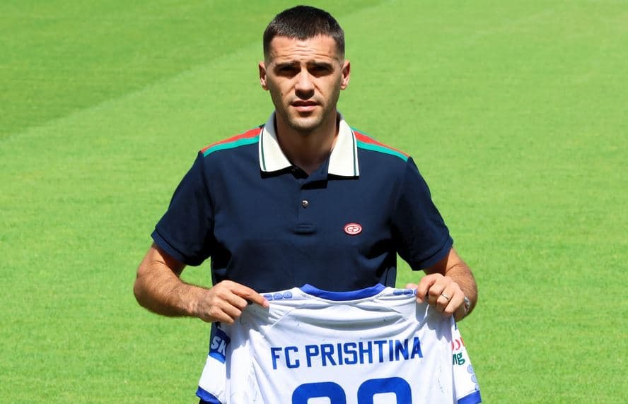 Taipi te Prishtina, Plisat përforcohen me ishin e St. Gallenit
