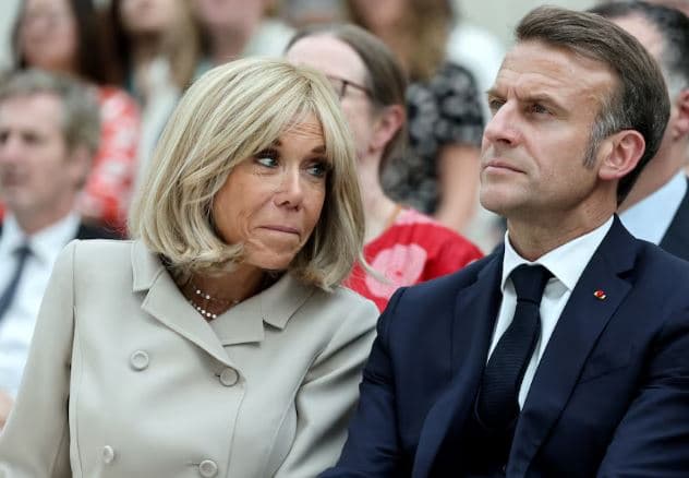Macron padit influenceren që kishte pretenduar se Zonja e Parë e Francës ka lindur mashkull