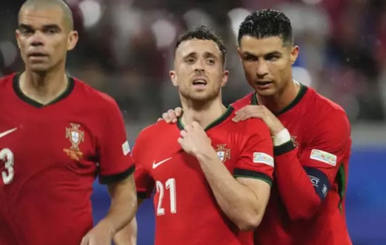 Reagimi prekës i Ronaldos për vdekjen e shokut Diogo