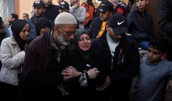 Sulmet izraelite vrasin 80 persona në Gaza