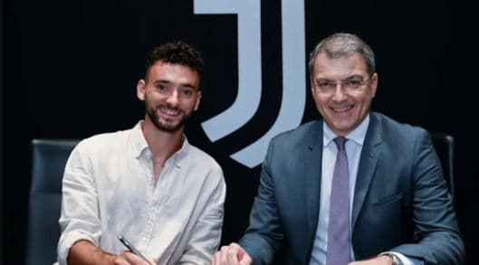 Juventusi transferon Joao Marion