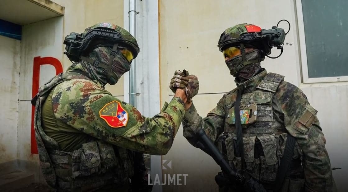 Stërvitja e habitshme: Specialët serbë në Kinë, “kundër” Kosovës (VIDEO)