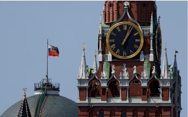 Kremlini thotë se do të duhet kohë për të sqaruar se çfarë armësh do të dërgojë Amerika në Ukrainë
