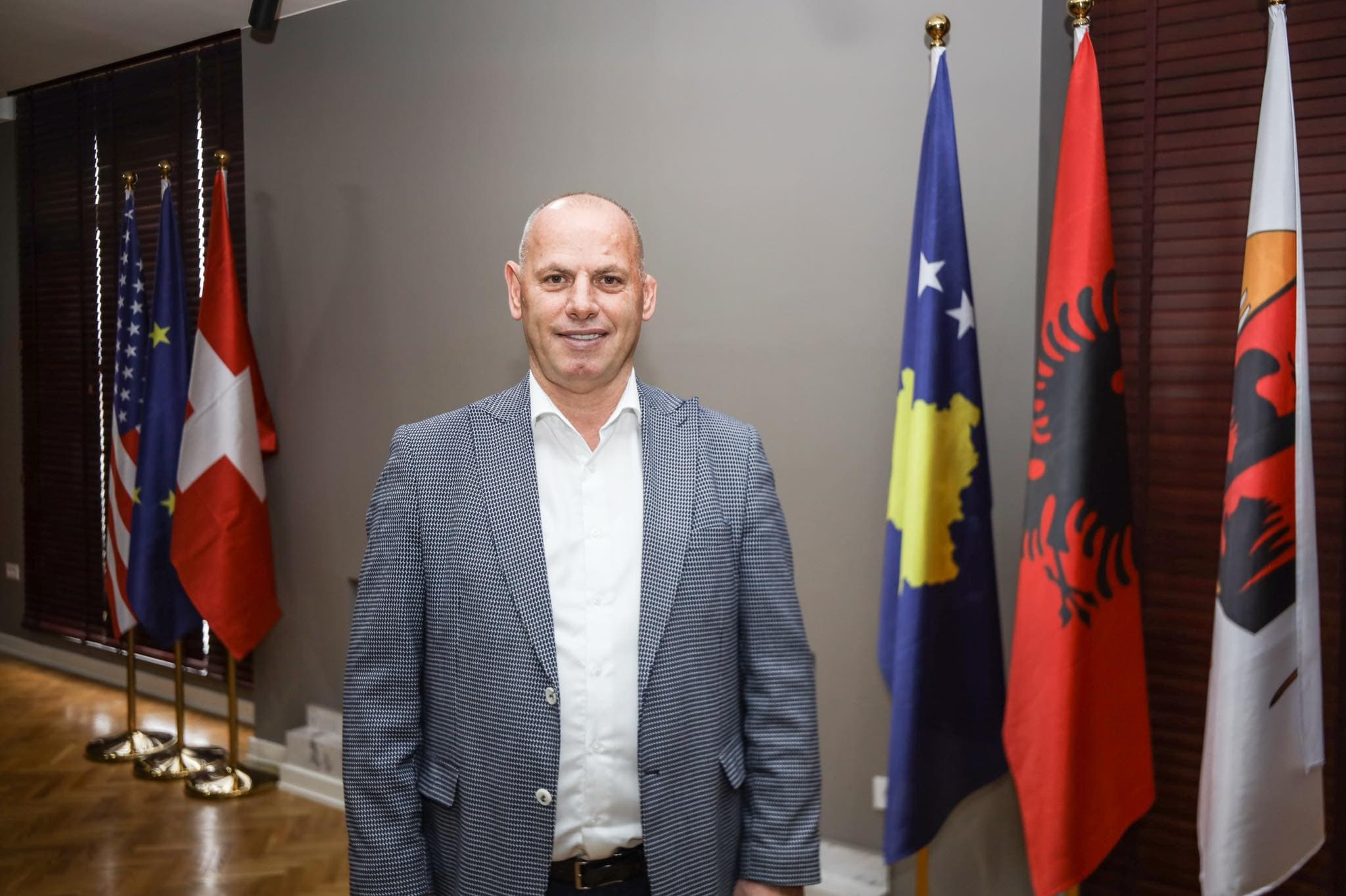 Kosova mposhti Suedinë, Lladrovci: Mbrëmje për t'u mbajtur mend