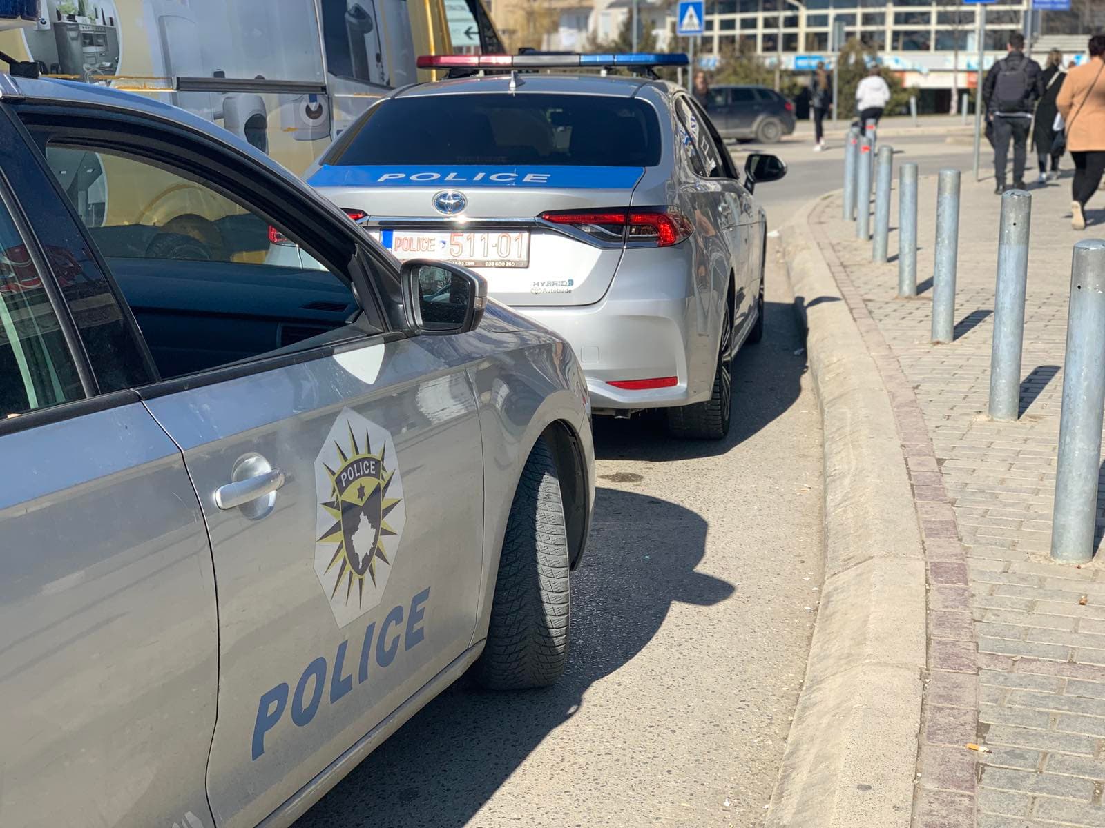 Policia me aksion në Prizren: Identifikohen pesë persona që kërkonin lëmoshë