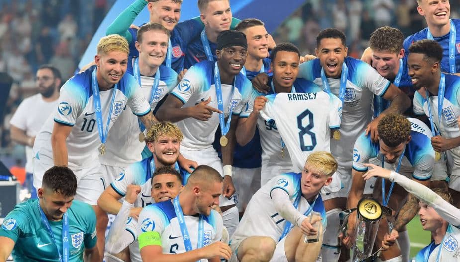 Evropiani i U21, UEFA publikon formacionin më të mirë