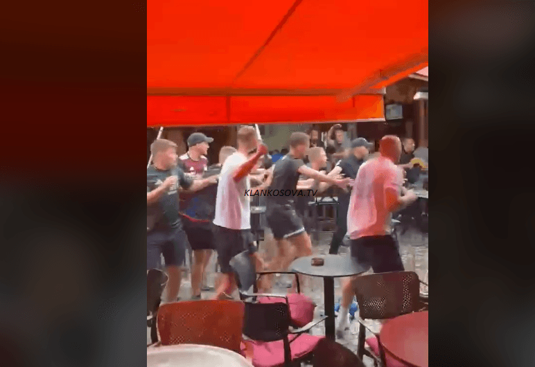 Rrahje brutale midis Intelektualëve dhe fansave të Kopenhagës (VIDEO)