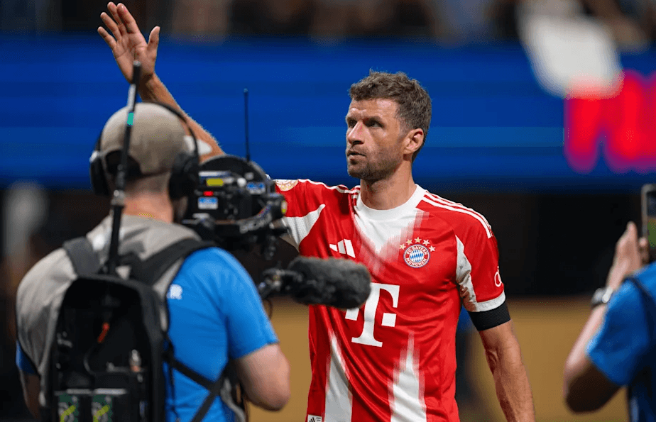 Thomas Müller i jep lamtumirën Bayern-it pas 25 vitesh legjendare