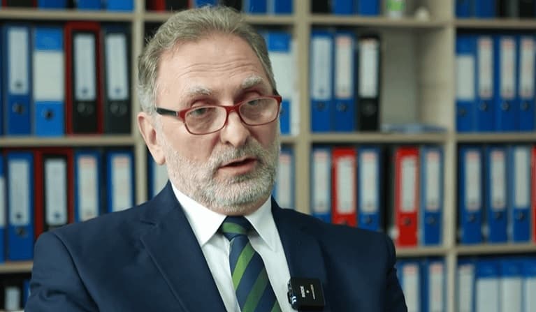 Teoria e gjasave, relativizim i detyrimit kushtetues