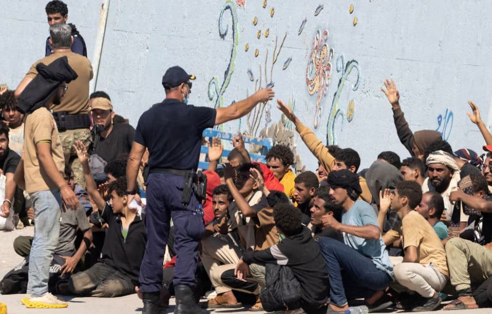 Greqia shpëton qindra emigrantë gjatë fundjavës pranë ishujve Gavdos dhe Kretë