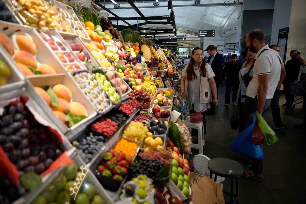 Muharremi: 100 euro të vitit 2021 sot kanë vlerë vetëm rreth 65 euro