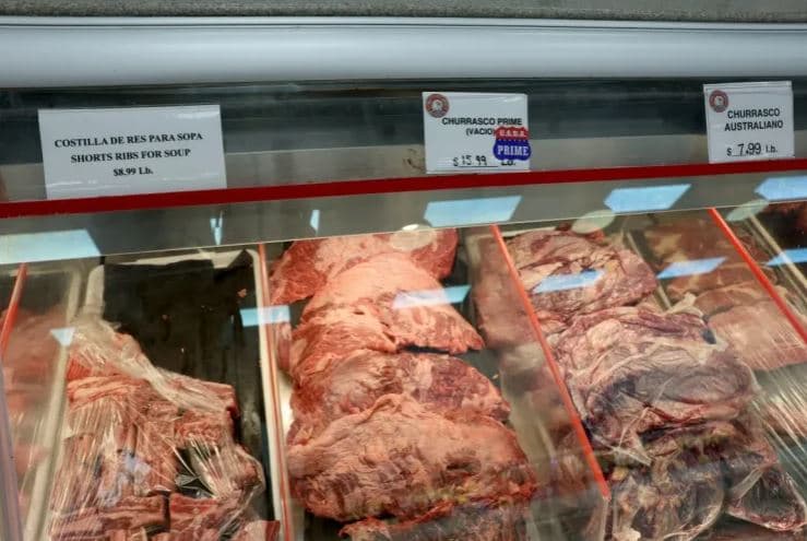 Australia heq kufizimet për importin e mishit të viçit nga Amerika