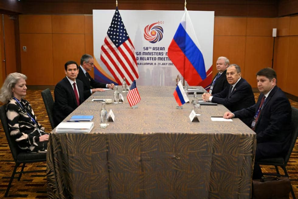Rubio ia shpreh qëndrimet amerikane Lavrovit për situatën në Ukrainë