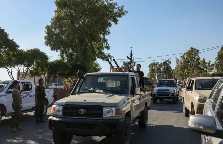 Trupat siriane hyjnë në qytetin Druze të Suwaydës pas disa ditësh përleshjesh vdekjeprurëse