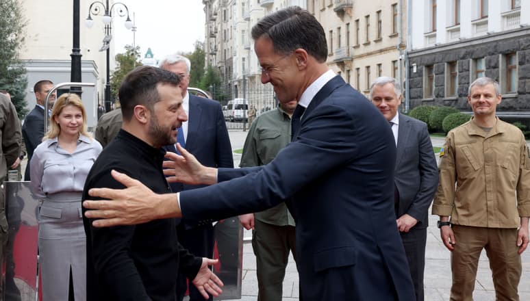 Edhe Rutte do t'i bashkohet takimit Trump - Zelensky