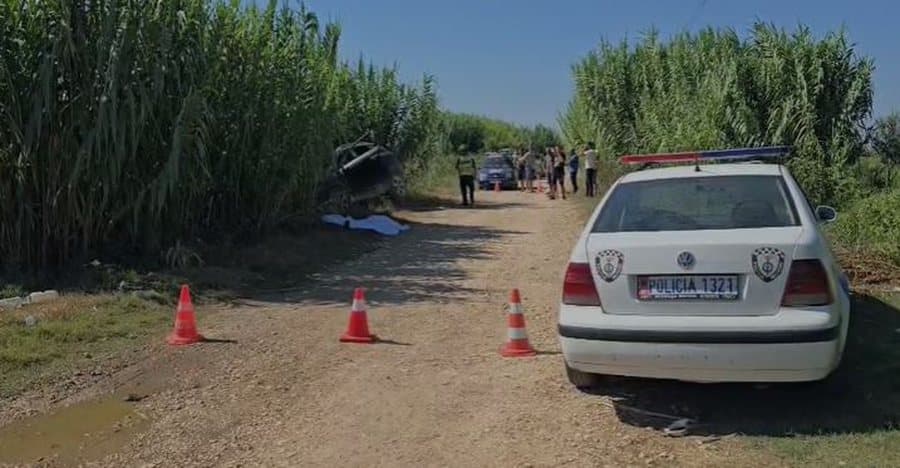 Aksident me vdekje në Fier, dyshohet se ngasësi pati sulm kardiak