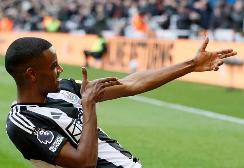 Isaku dëshiron Liverpoolin, gjithçka varet nga Newcastle