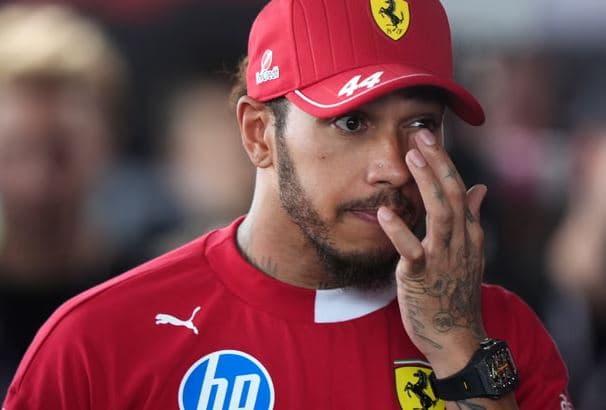 'Jam absolutisht i padobishëm', Lewis Hamilton thotë se Ferrari duhet ta zëvendësojë atë