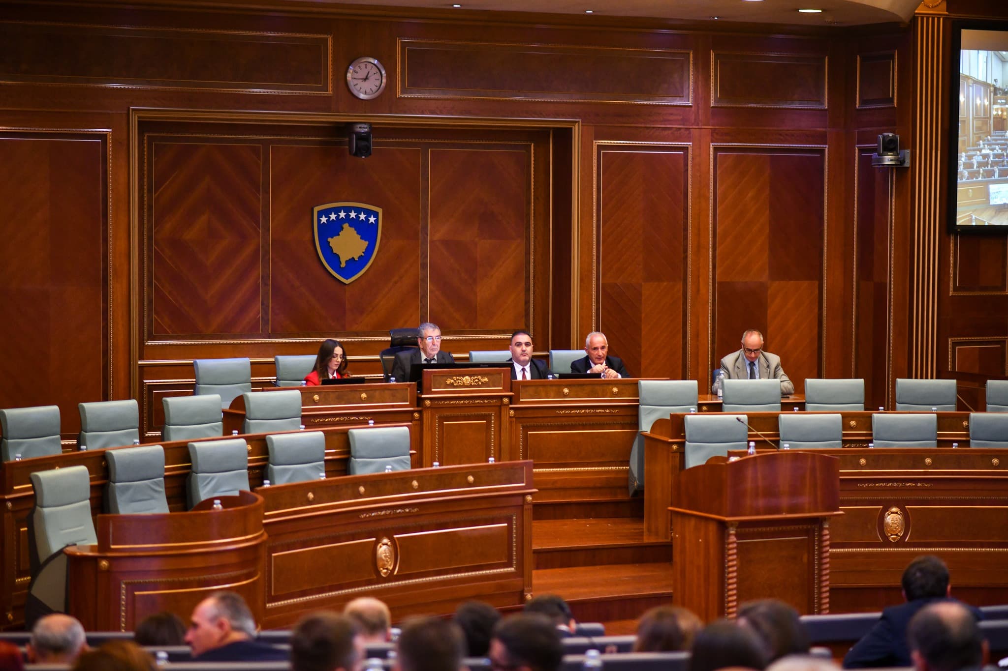 A do të konstituohet nesër Kuvendi i Kosovës? (VIDEO)
