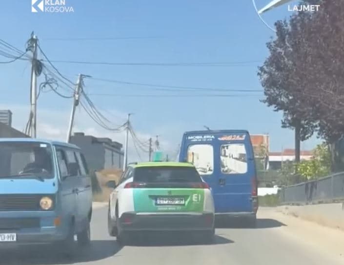 Tejkalim pas tejkalimi, shoferi bën manovra të rrezikshme në Bardhosh