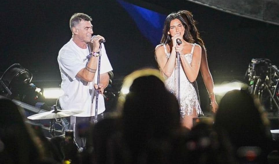 The Guardian: Pasaportë nga Kosova, Dua Lipa këndon me babanë në Sunny Hill