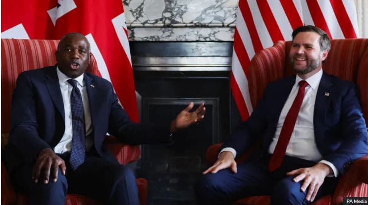 Vance dhe Lammy organizojnë bisedimet për Ukrainën para samitit SHBA-Rusi