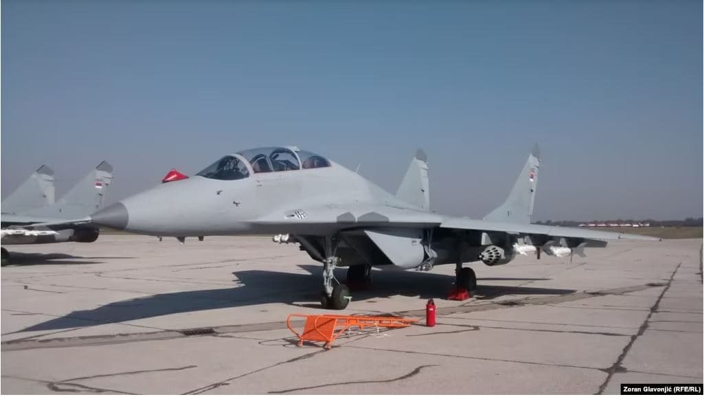 Hungaria heton zhdukjen e përbërësve kyç nga tetë avionë luftarakë MiG