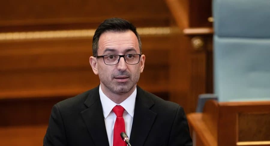 Dimal Basha u dënua me 25 mijë euro për shpifje dhe fyerje