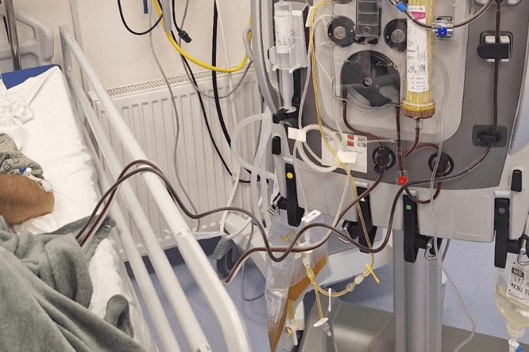 Trajtohet me sukses një rast i rrallë dhe i rrezikshëm i sëmundjes së gjakut në Klinikën e Hematologjisë