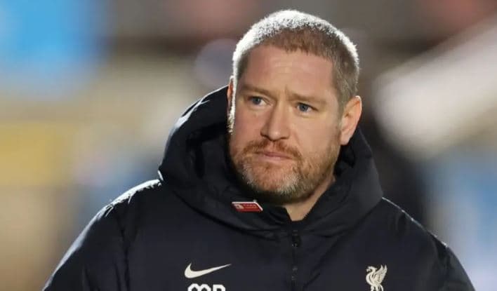 Vdes ish-trajneri i Liverpoolit